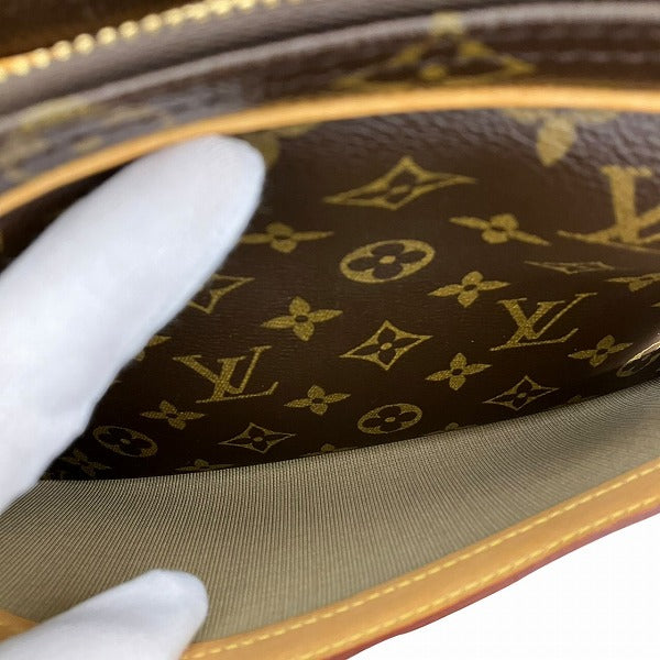 Louis Vuitton Reporter PM Monogram Shoulder Bag - Image 16