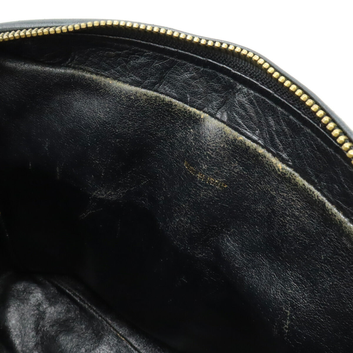 Chanel Matelasse Patent Leather Shoulder Bag - Image 6