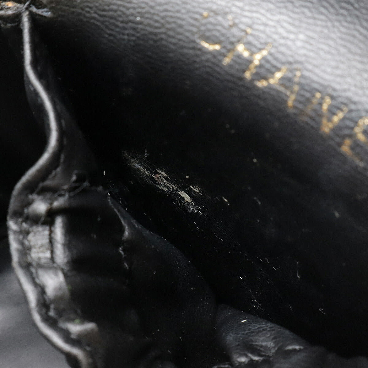 Chanel Bicolore Leather Vanity Bag - Image 8