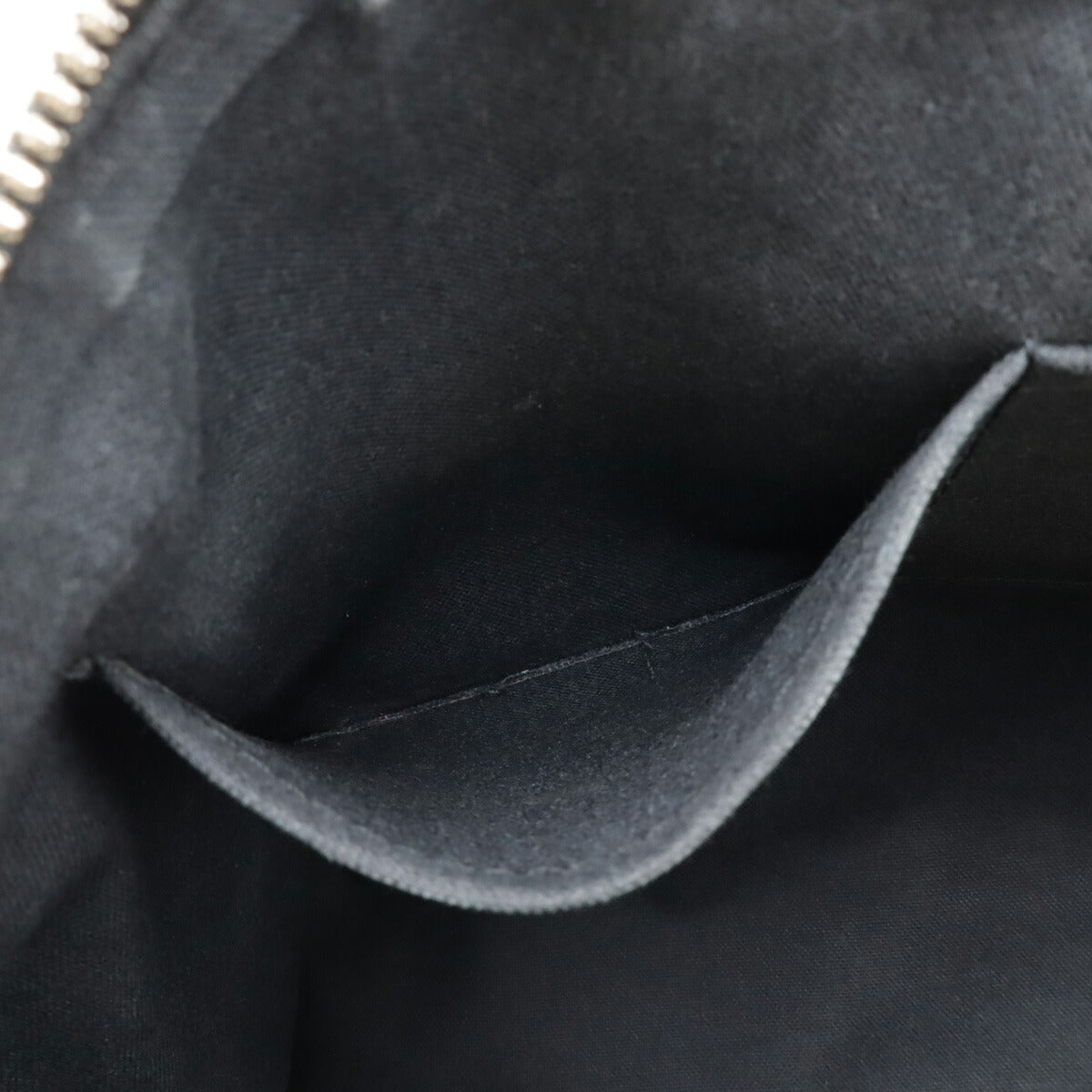 Louis Vuitton Mick PM Damier Graphite Shoulder Bag - Image 9