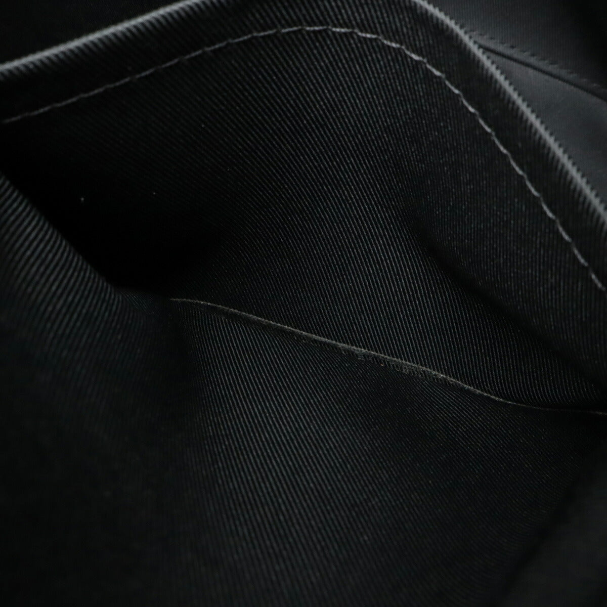 Louis Vuitton Explorer Monogram Briefcase 2way Bag - Image 9