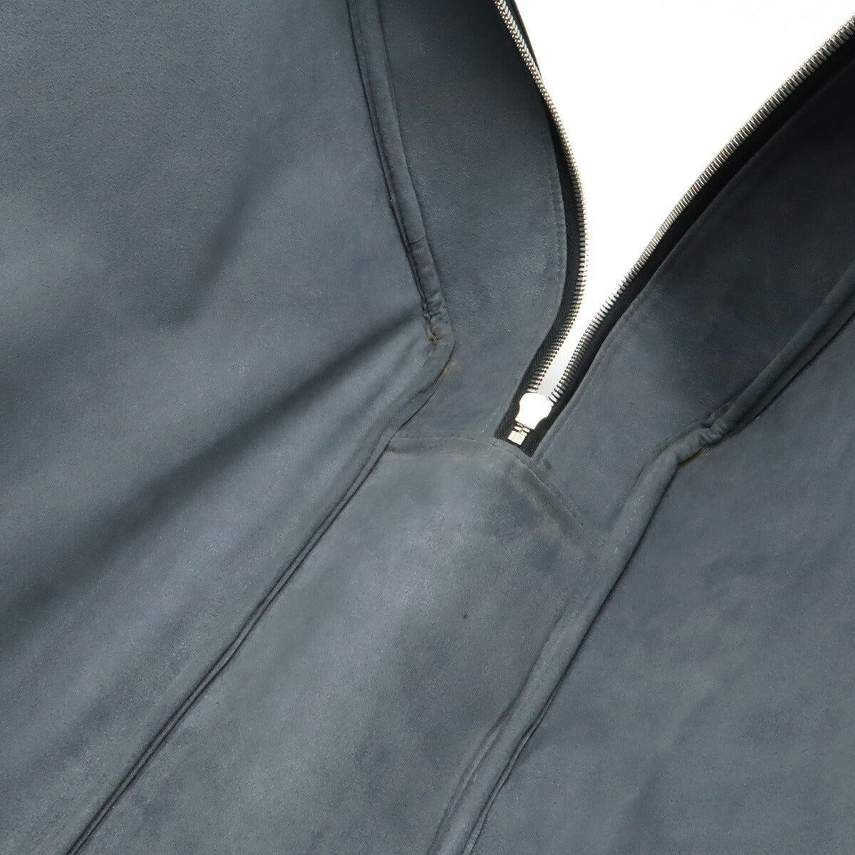 Louis Vuitton Elanga Taiga Boston Bag - Image 7