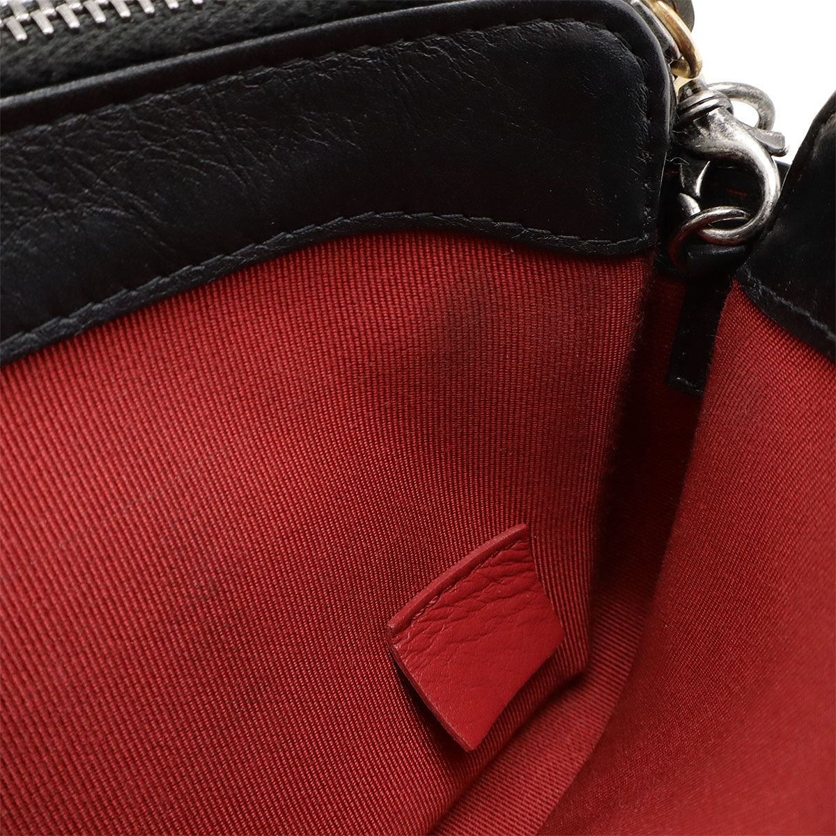 Chanel Gabrielle de Chanel Aged Calfskin Chain Shoulder Bag - Image 7