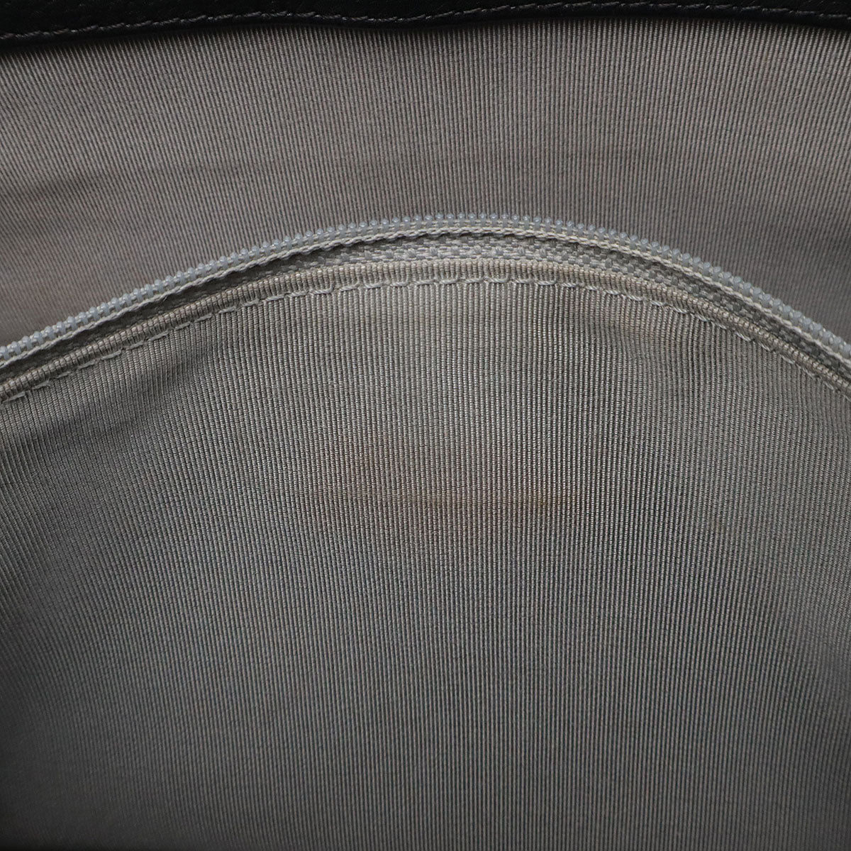 Chanel Matelasse Caviar Leather Handbag - Image 7