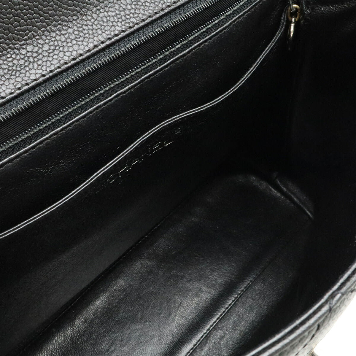 Chanel Matelasse Caviar Leather Handbag - Image 15