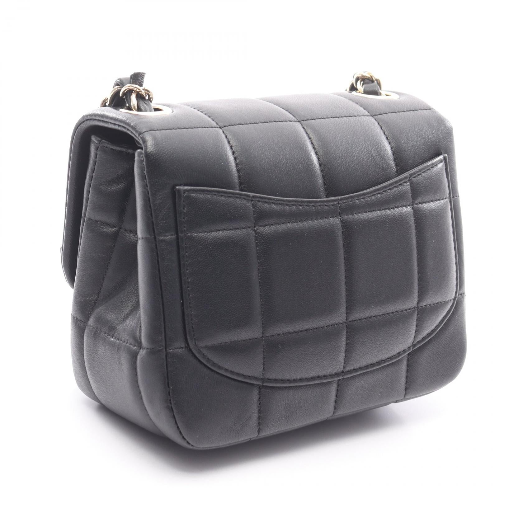 Chanel Choco Bar Lambskin Shoulder Bag - Image 2