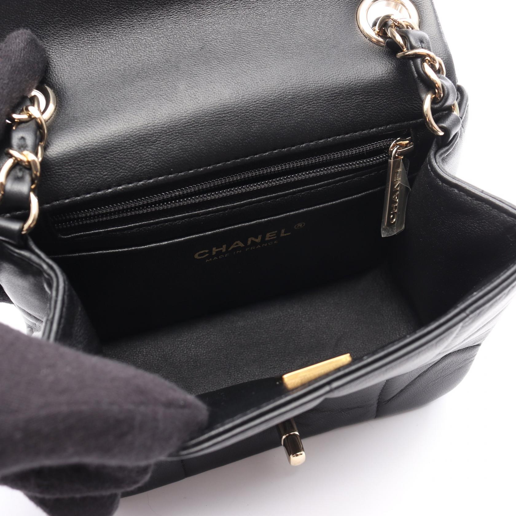 Chanel Choco Bar Lambskin Shoulder Bag - Image 3