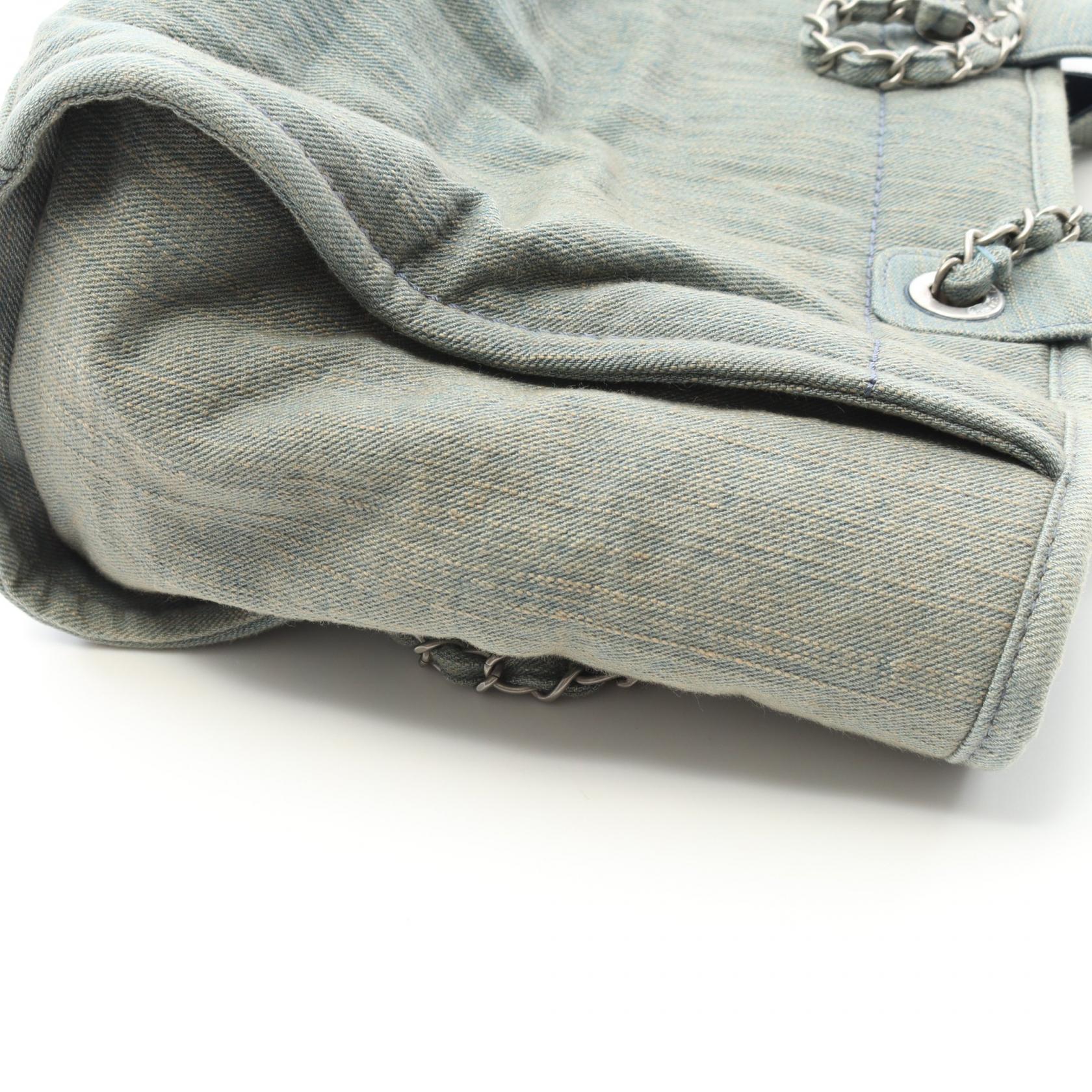 Chanel Deauville Denim Tote Bag - Image 7