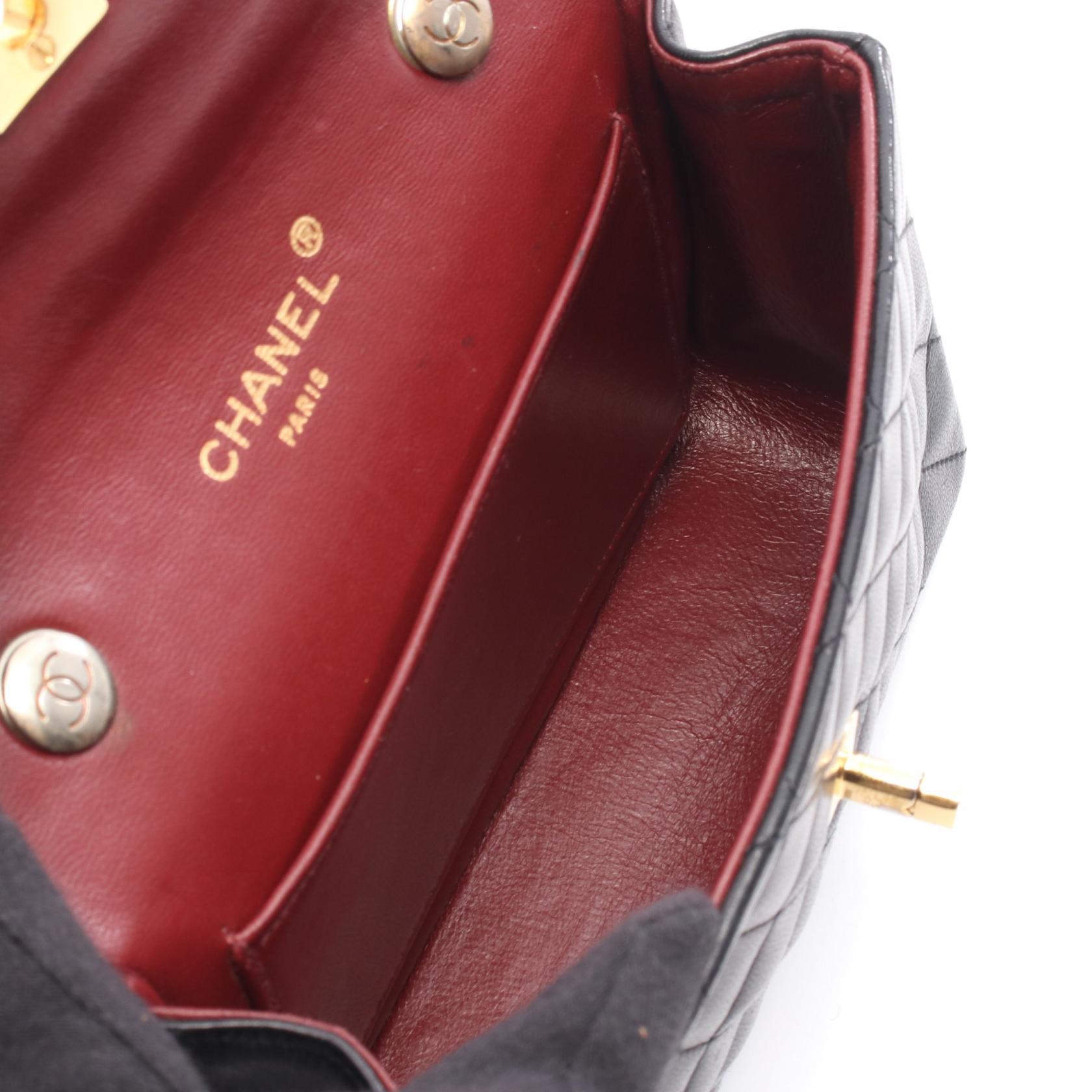 Chanel Mini Matelass¨¦ Lambskin Shoulder Bag - Image 3