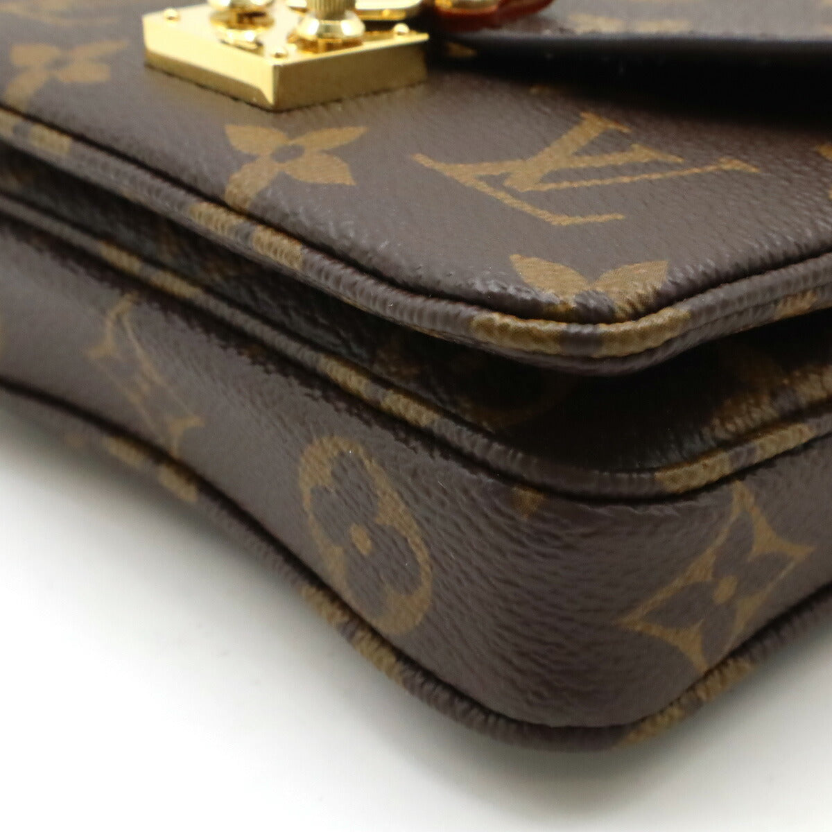 Louis Vuitton Micro Metis Monogram 2way Shoulder Bag - Image 3