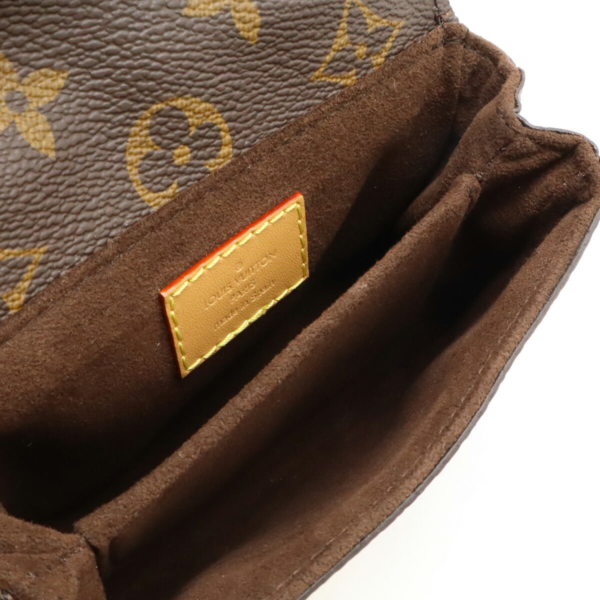 Louis Vuitton Micro Metis Monogram 2way Shoulder Bag - Image 8