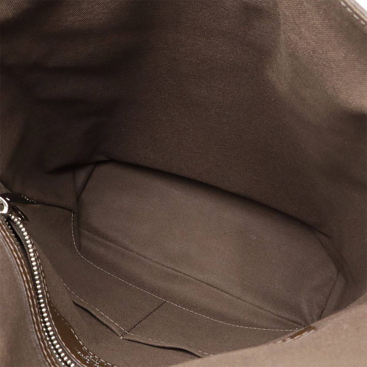 Louis Vuitton Miro Taiga Shoulder Bag - Image 6