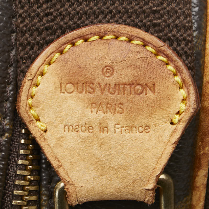 Louis Vuitton Reporter PM Monogram Shoulder Bag - Image 32