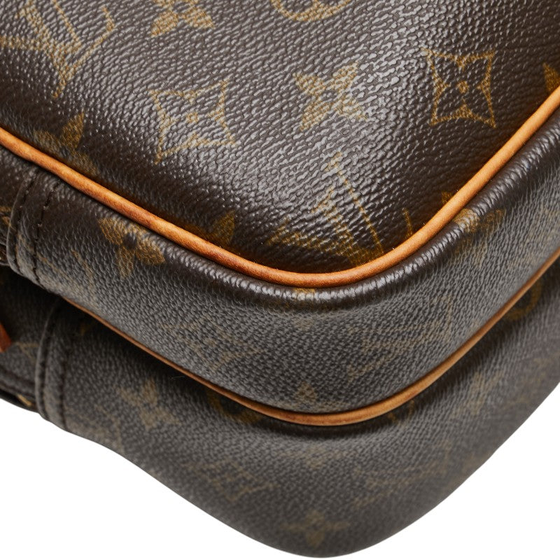Louis Vuitton Reporter PM Monogram Shoulder Bag - Image 37