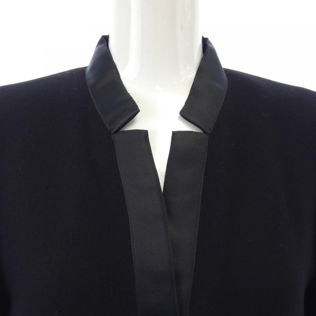 Chanel Suit Set - Image 4