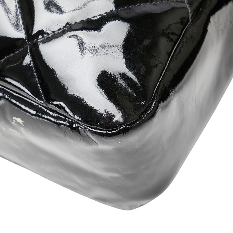 Chanel Matelasse Patent Leather Shoulder Bag - Image 18