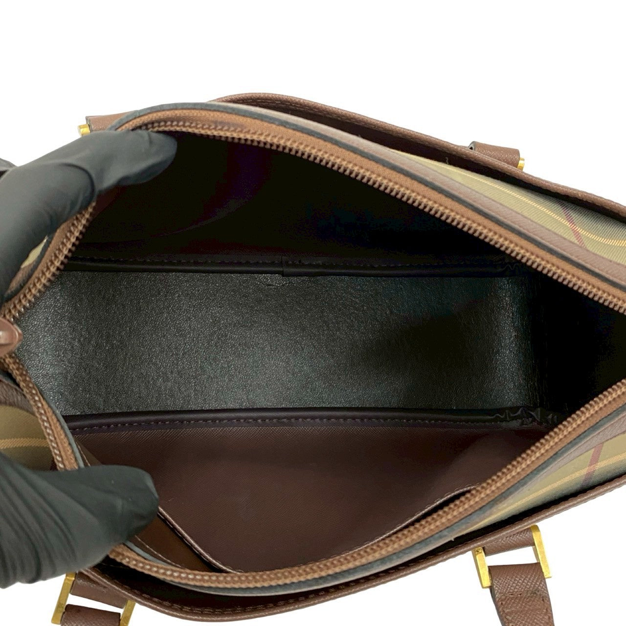 Burberrys Canvas Leather Handbag - Image 3