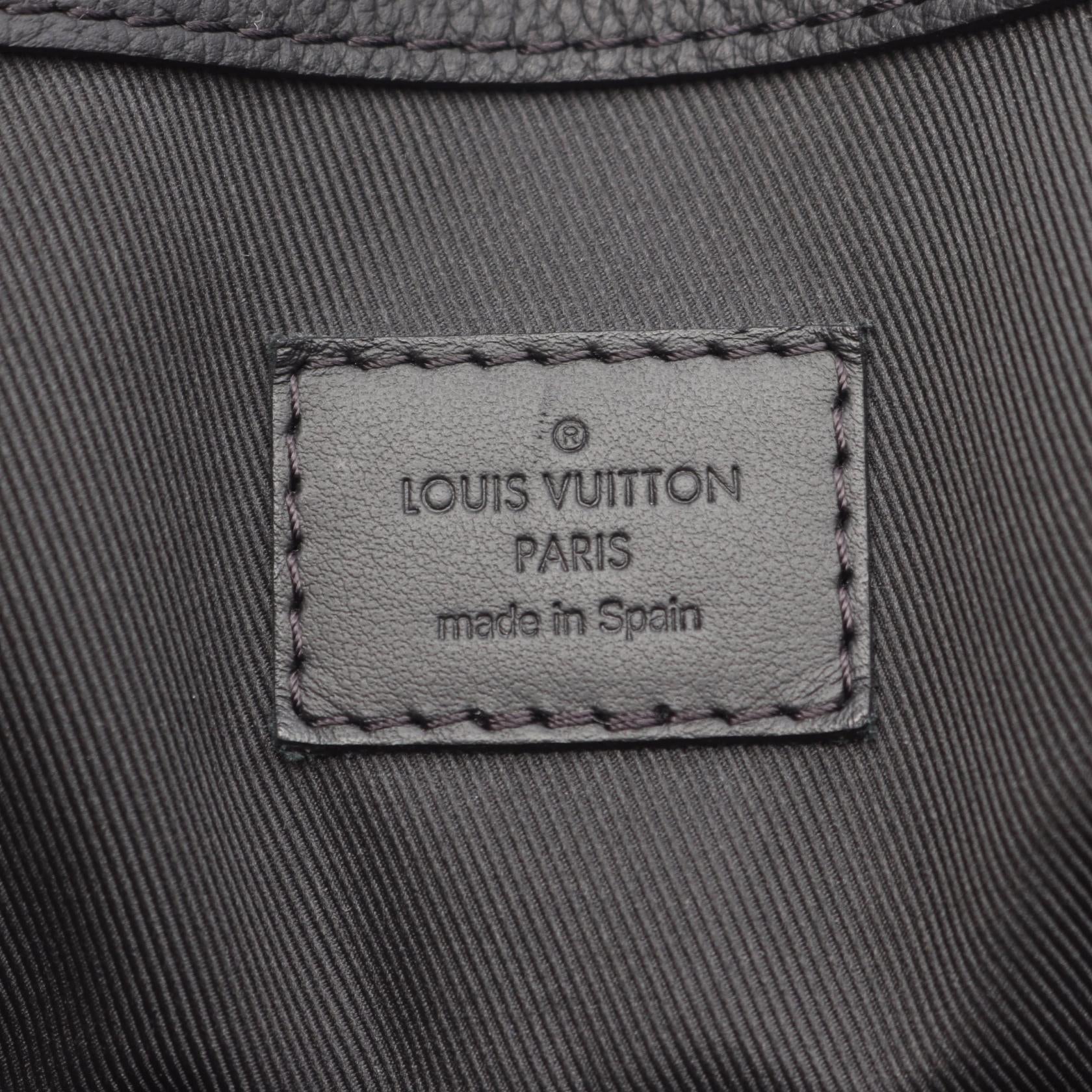 Louis Vuitton Takeoff Aerogram Leather Tote Bag - Image 11