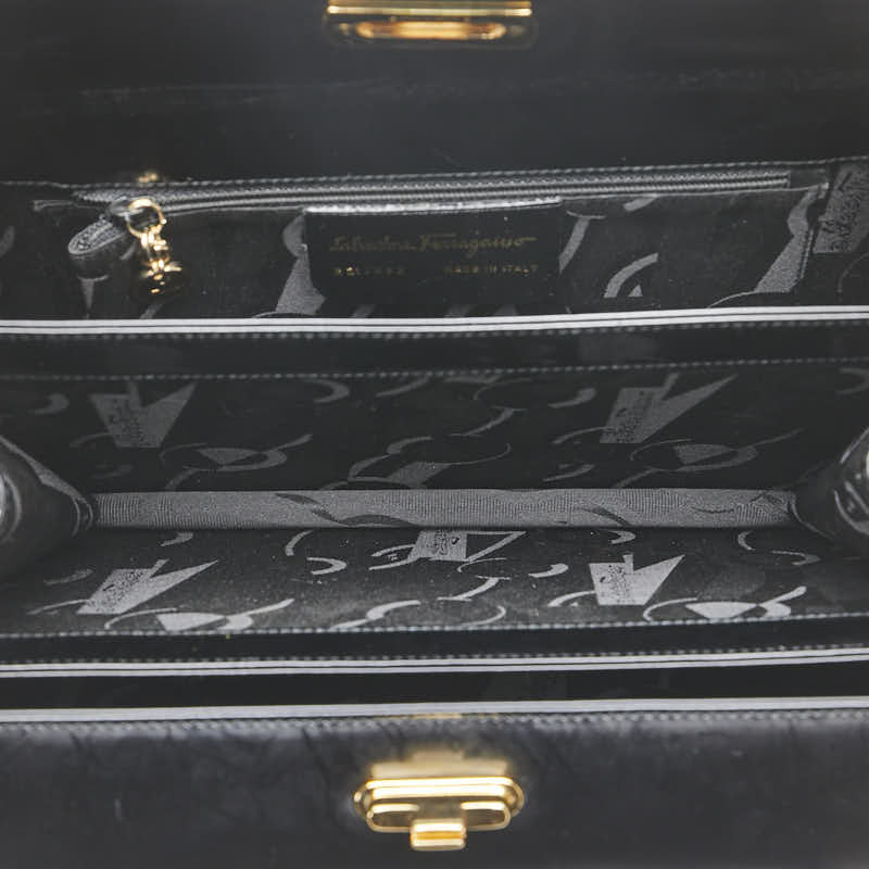 Salvatore Ferragamo Gancini Leather Shoulder Bag - Image 25